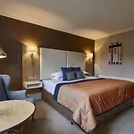 Oulton Hall Hotel, & Golf Hotel 4*