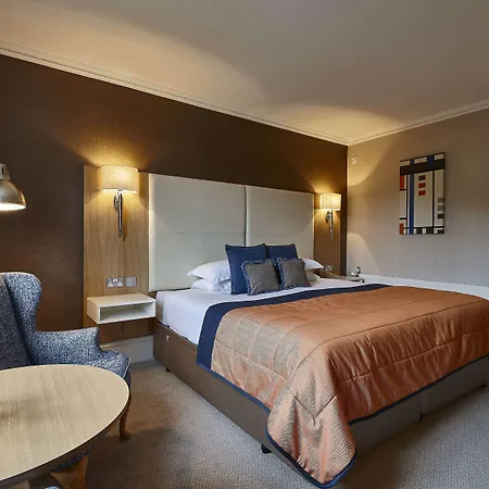 Oulton Hall Hotel, & Golf Hotel 4*