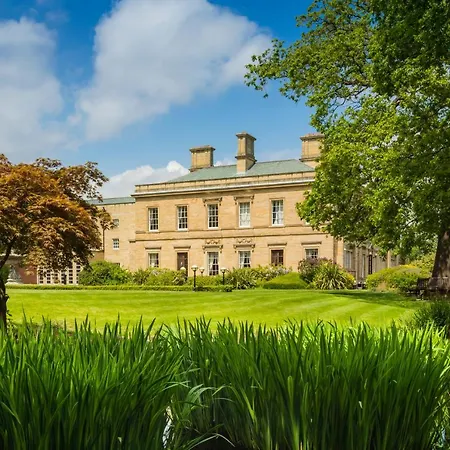 Oulton Hall Hotel, Spa&golf 4*