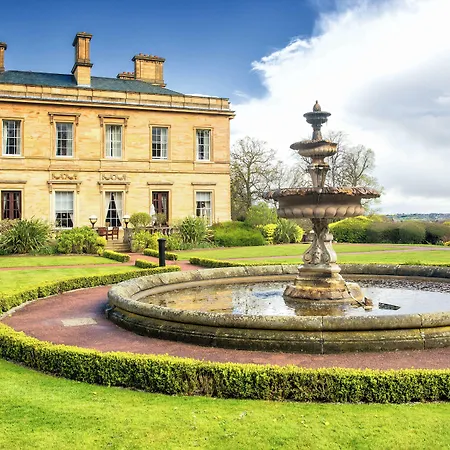 Oulton Hall Hotel, & Golf 4*