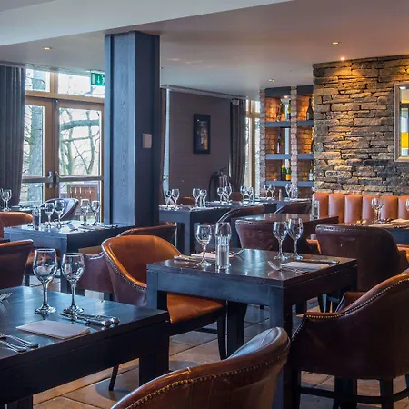 Oulton Hall Hotel, & Golf Отель 4*