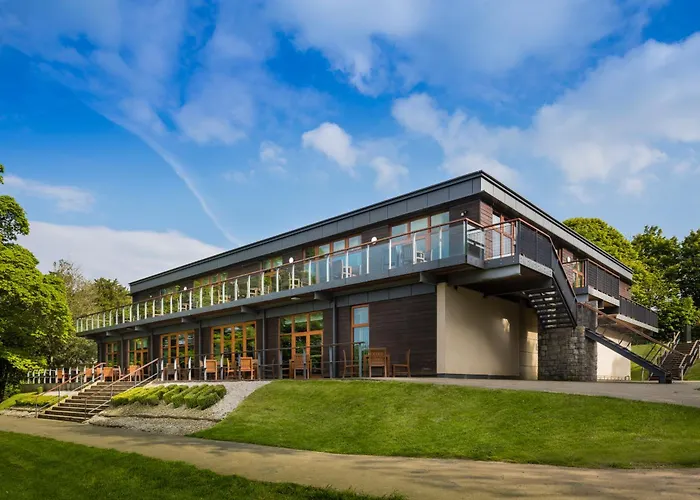 Oulton Hall Hotel, & Golf 리즈