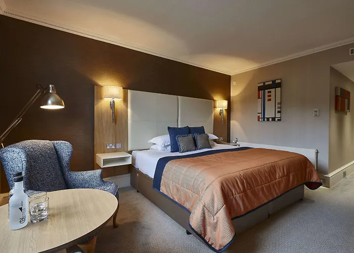 Oulton Hall Hotel, & Golf Hotel 4*