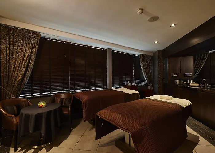 Hotel Oulton Hall Hotel, & Golf