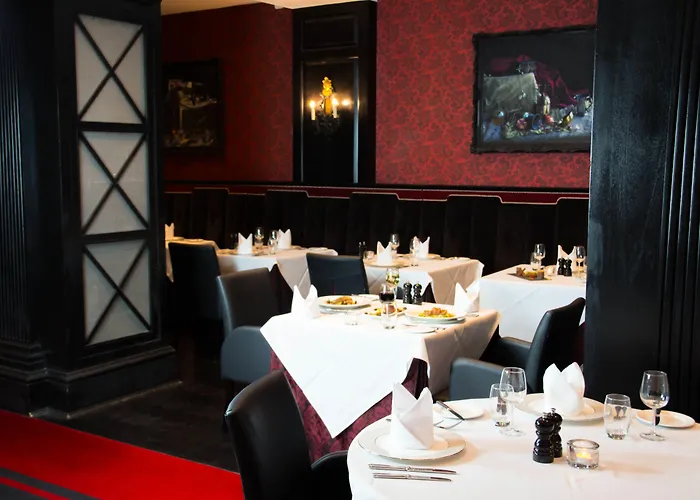 Oulton Hall Hotel, & Golf Hotel Leeds (West Yorkshire)