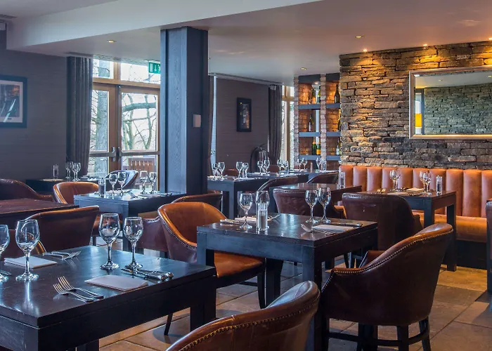 Oulton Hall Hotel, & Golf Hotel 4*