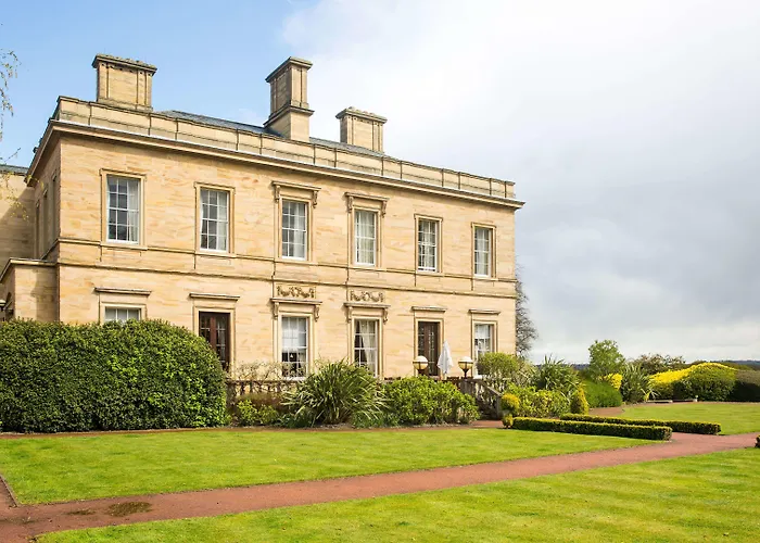 Oulton Hall Hotel, & Golf Hotel Leeds (West Yorkshire)
