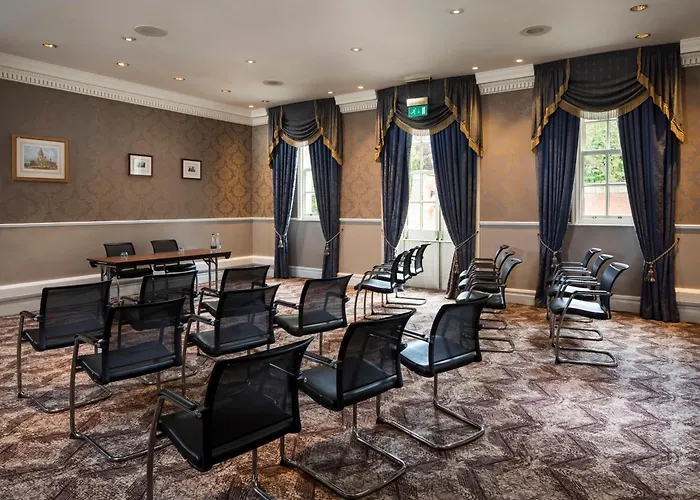 Oulton Hall Hotel, & Golf Leeds (West Yorkshire)