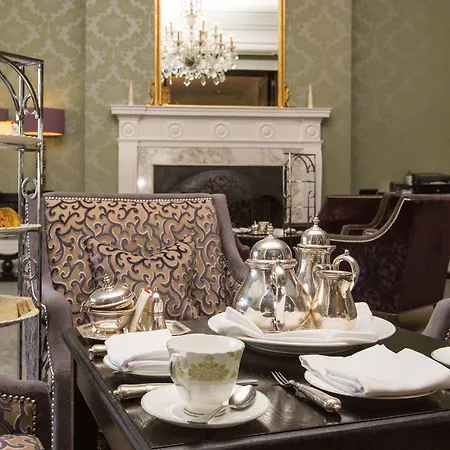 Ξενοδοχείο Oulton Hall Hotel, & Golf