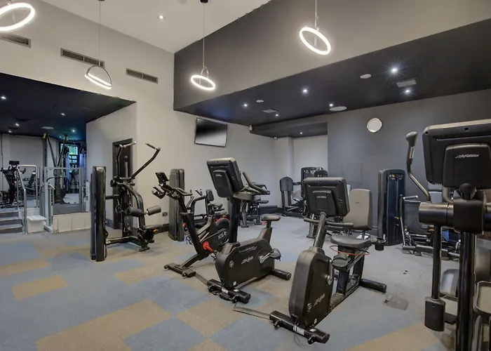 Готель Oulton Hall Hotel, & Golf Лідс